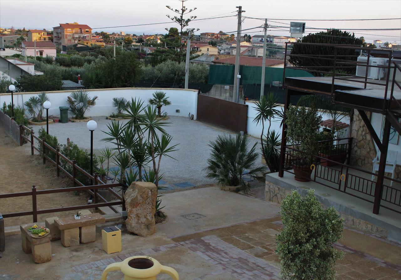 Villa Trinacria Villaggio Mosè Kültér fotó