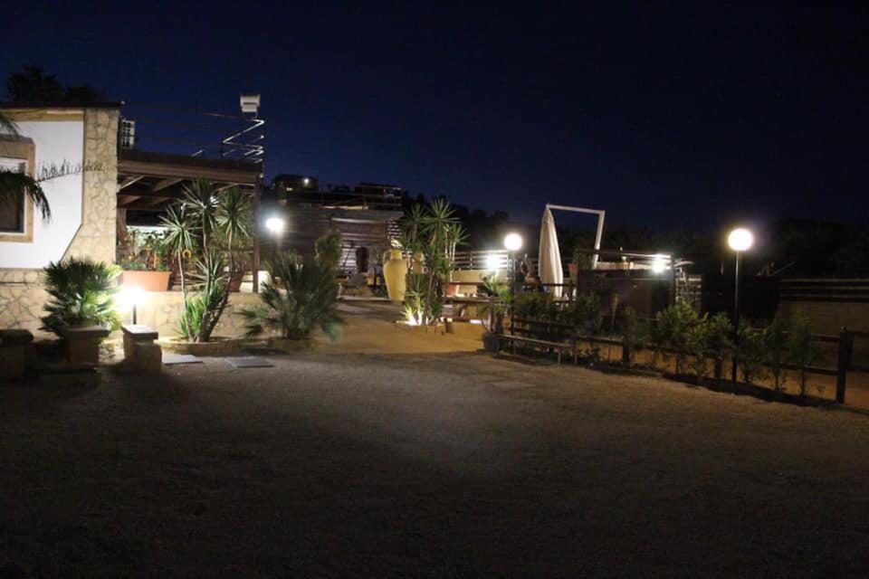 Villa Trinacria Villaggio Mosè Kültér fotó